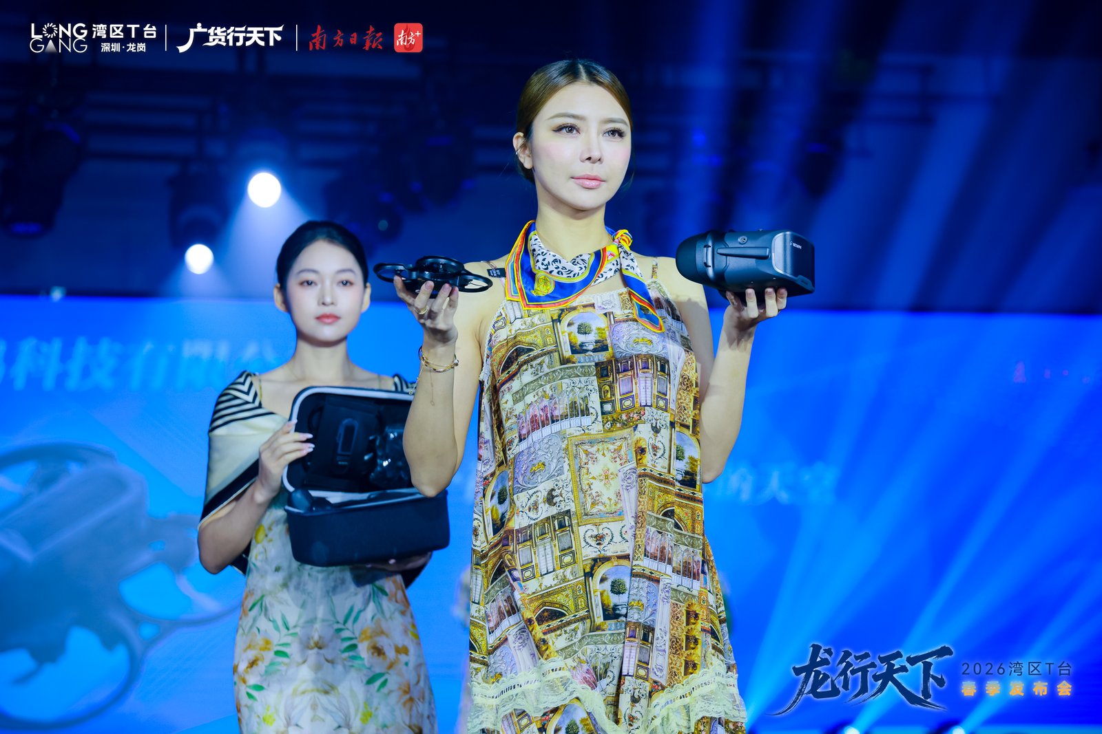 2_1600_3000_gif (4).jpg