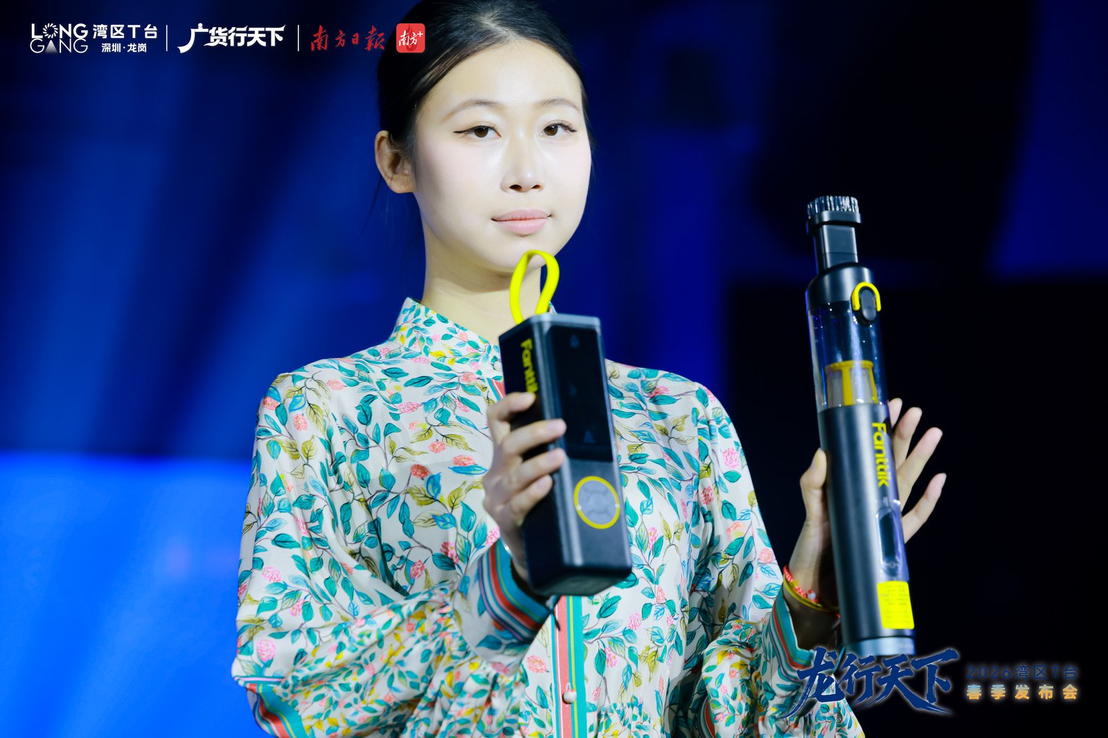 2_1600_3000_gif (2).jpg