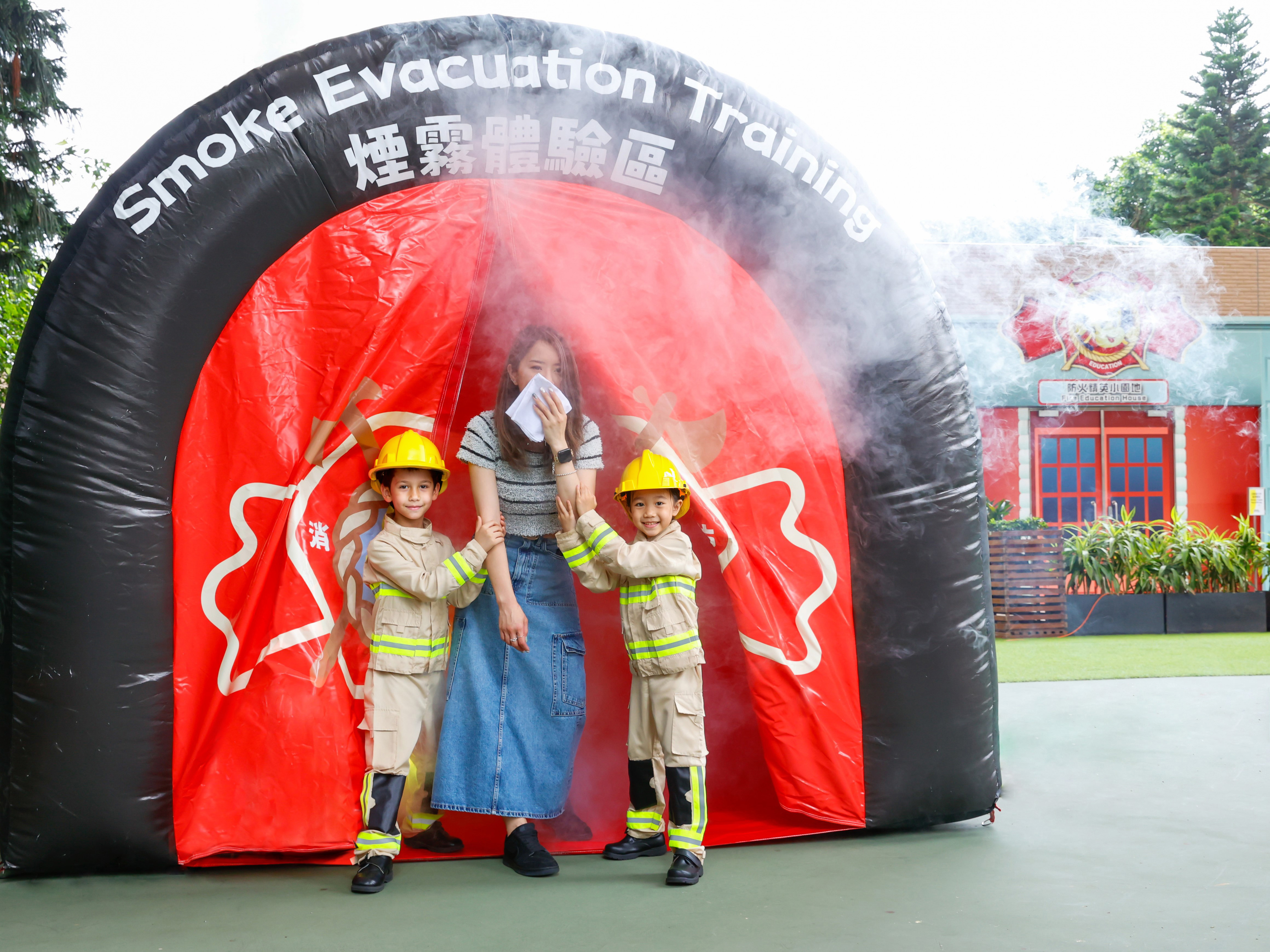 1.1 智勇消防員.jpg