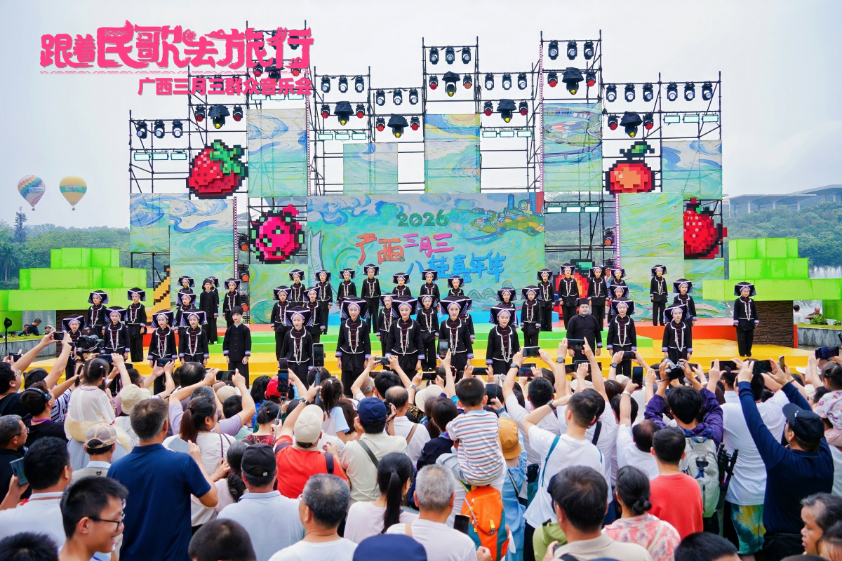 1、廣西小桂花少兒合唱團《祈福調》（第二十屆群星獎獲獎作品）（ 姚睿  攝）.jpg