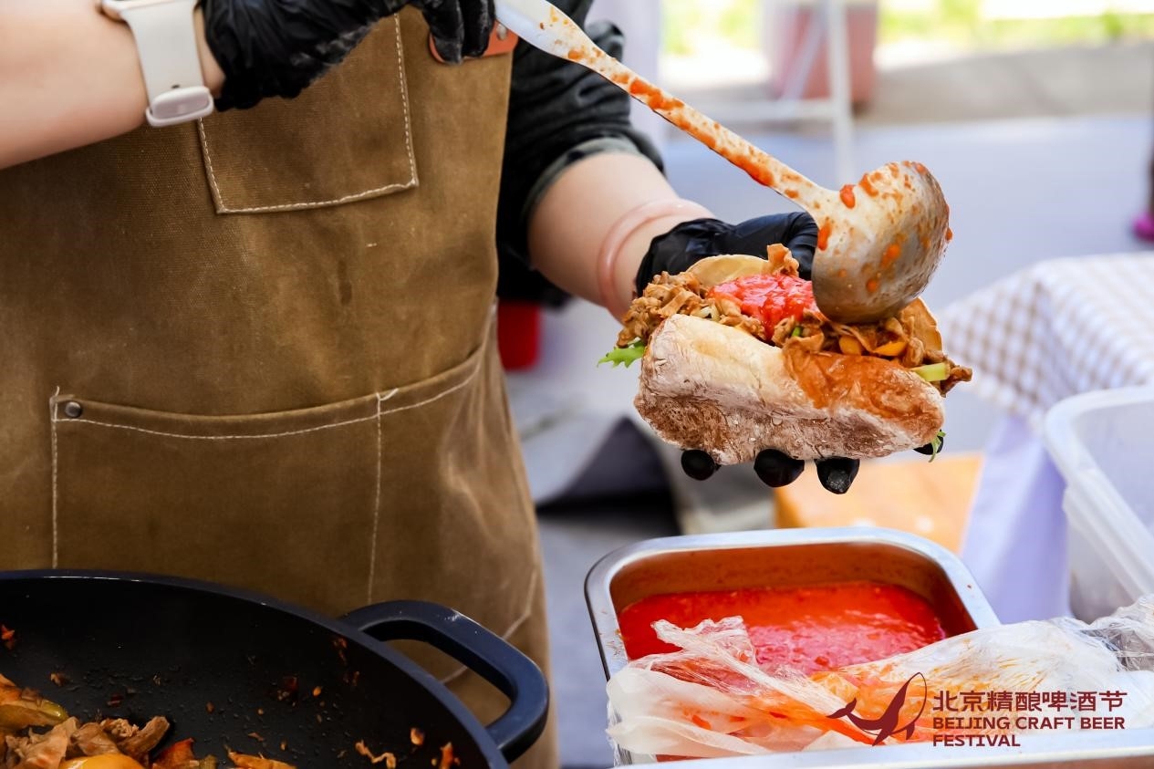 圖片2：40余家特色美食品牌將與精釀啤酒組成“黃金CP”，每一款都藏着驚喜.jpg