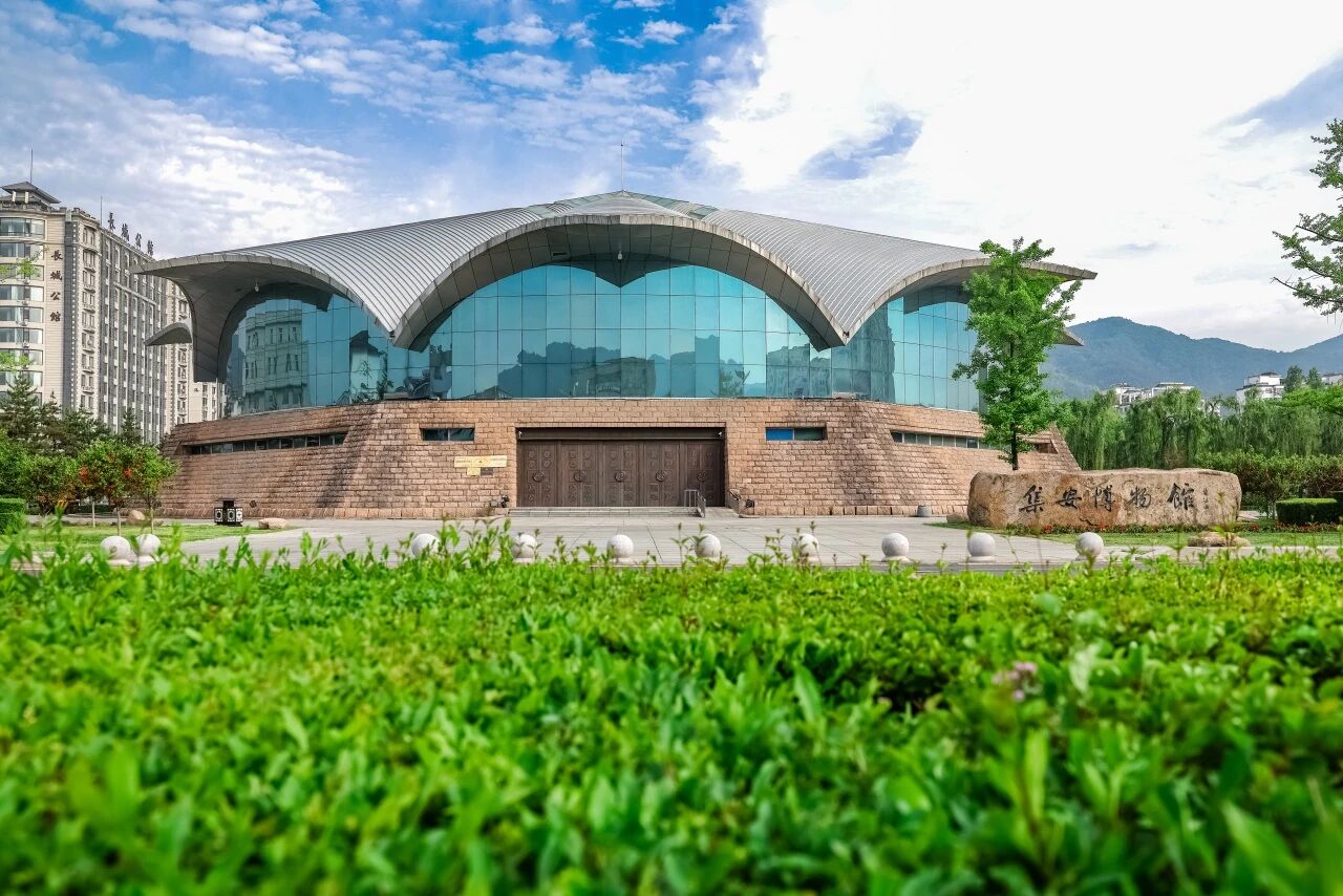 圖說一:吉林主會場活動在集安市博物館正式啟幕.jpg
