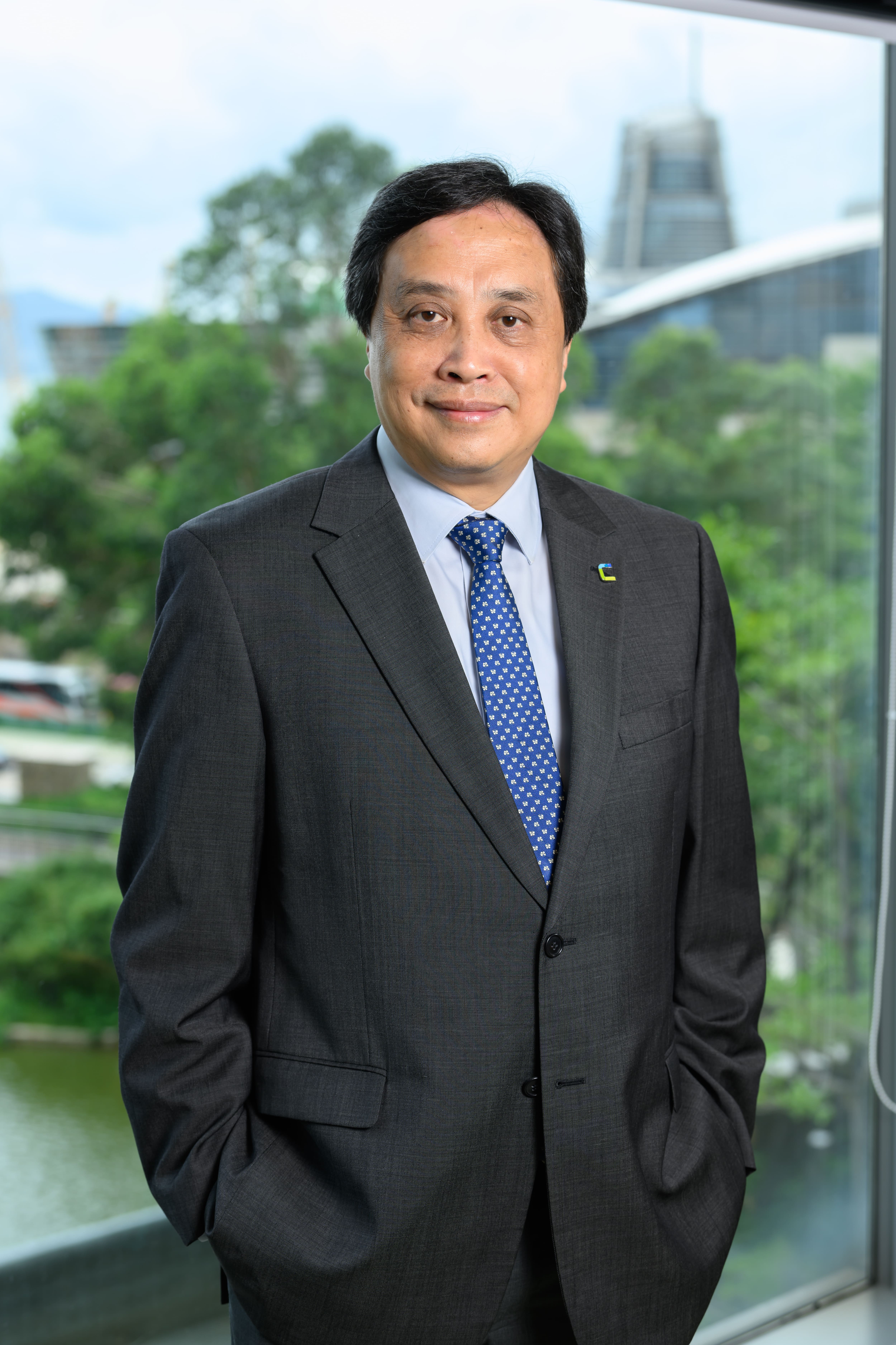 Cyberport Chairman_Simon Chan (2).jpg