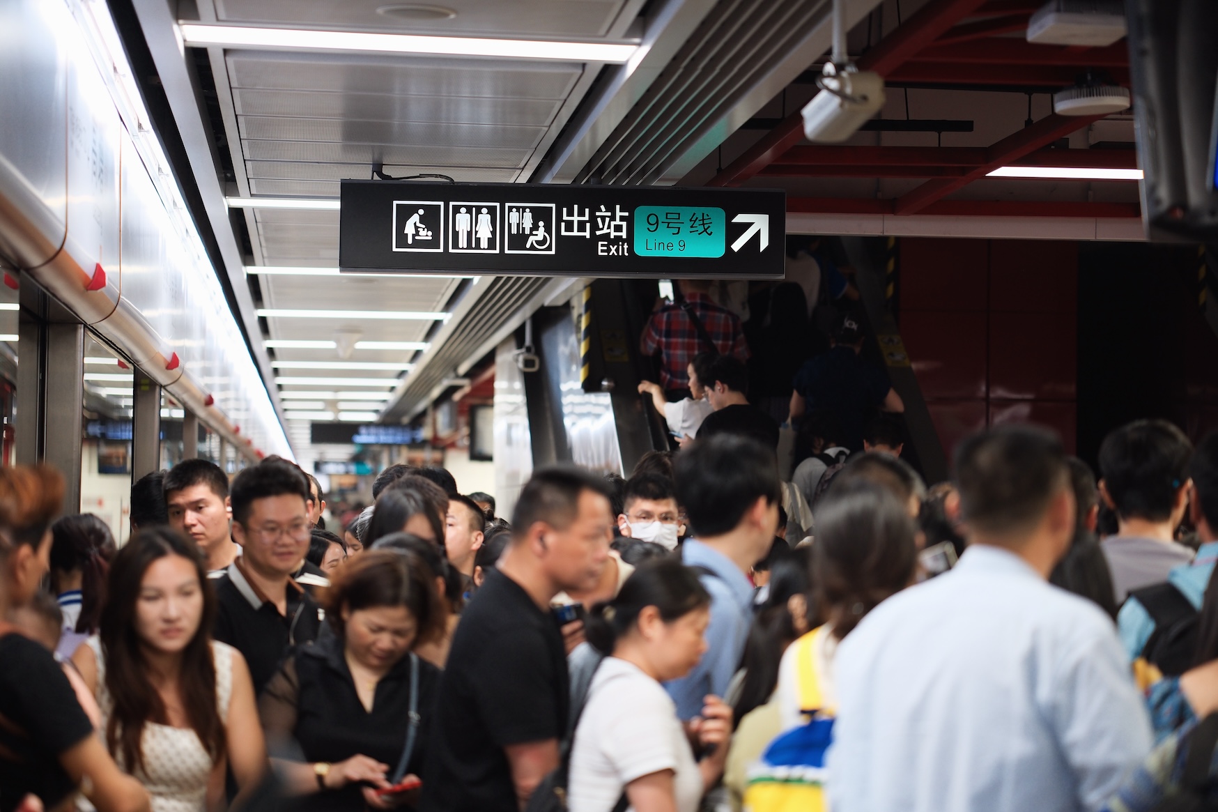 廣州地鐵客流 袁彥昌攝 (3).jpg