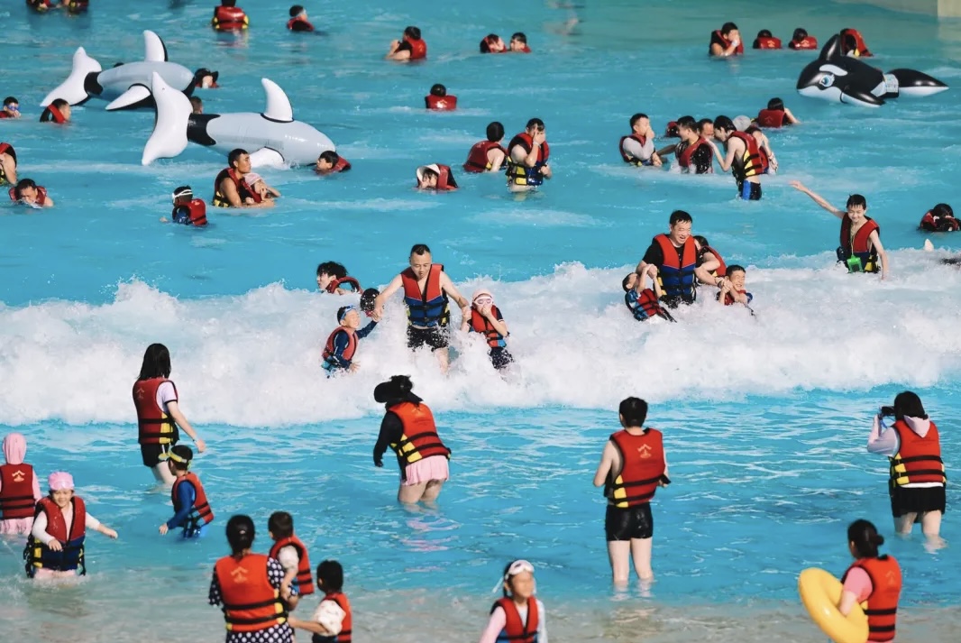 圖4:水樂園歡樂現場.jpg