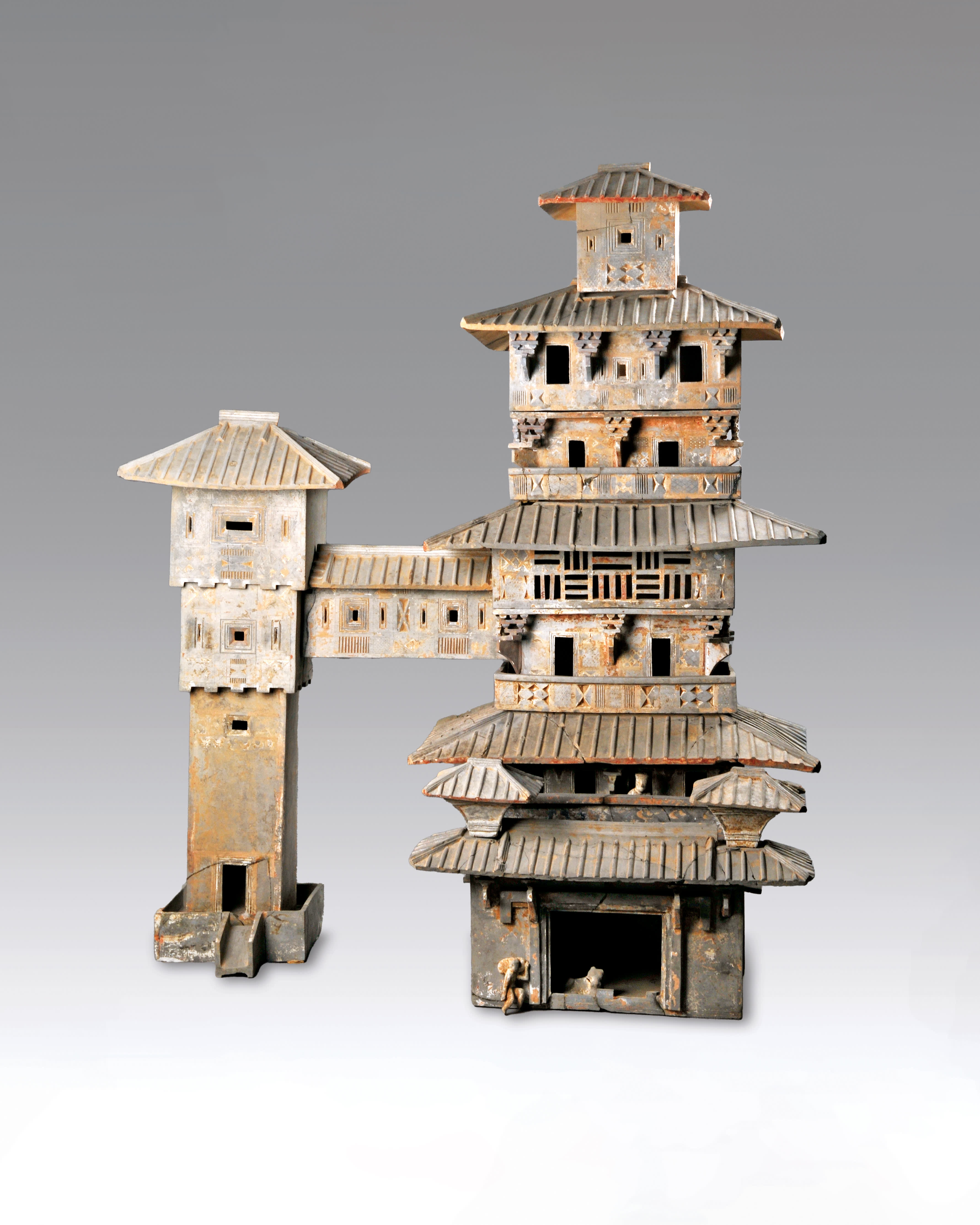 20_七層連閣式彩繪陶倉樓Seven‑storey painted pottery granary house with linked pavilion.jpg