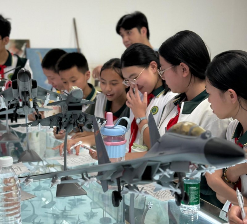（图片 8：青少年国防研学）.jpg