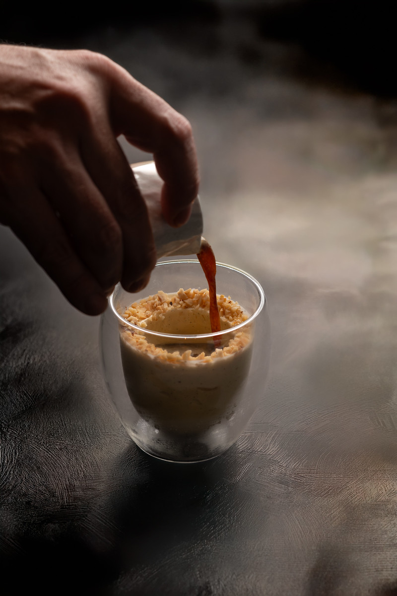 Affogato 雲呢拿雪糕咖啡伴榛子2.jpg