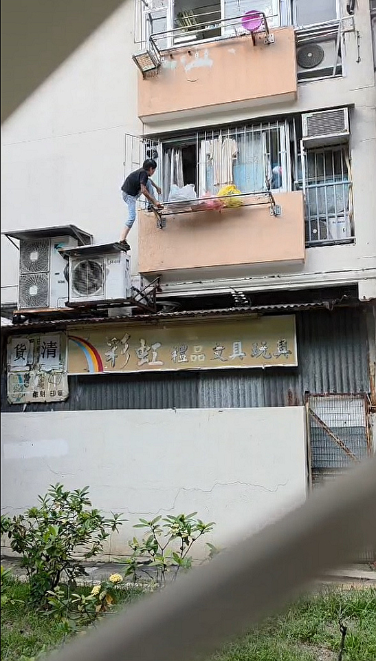 44.jpg