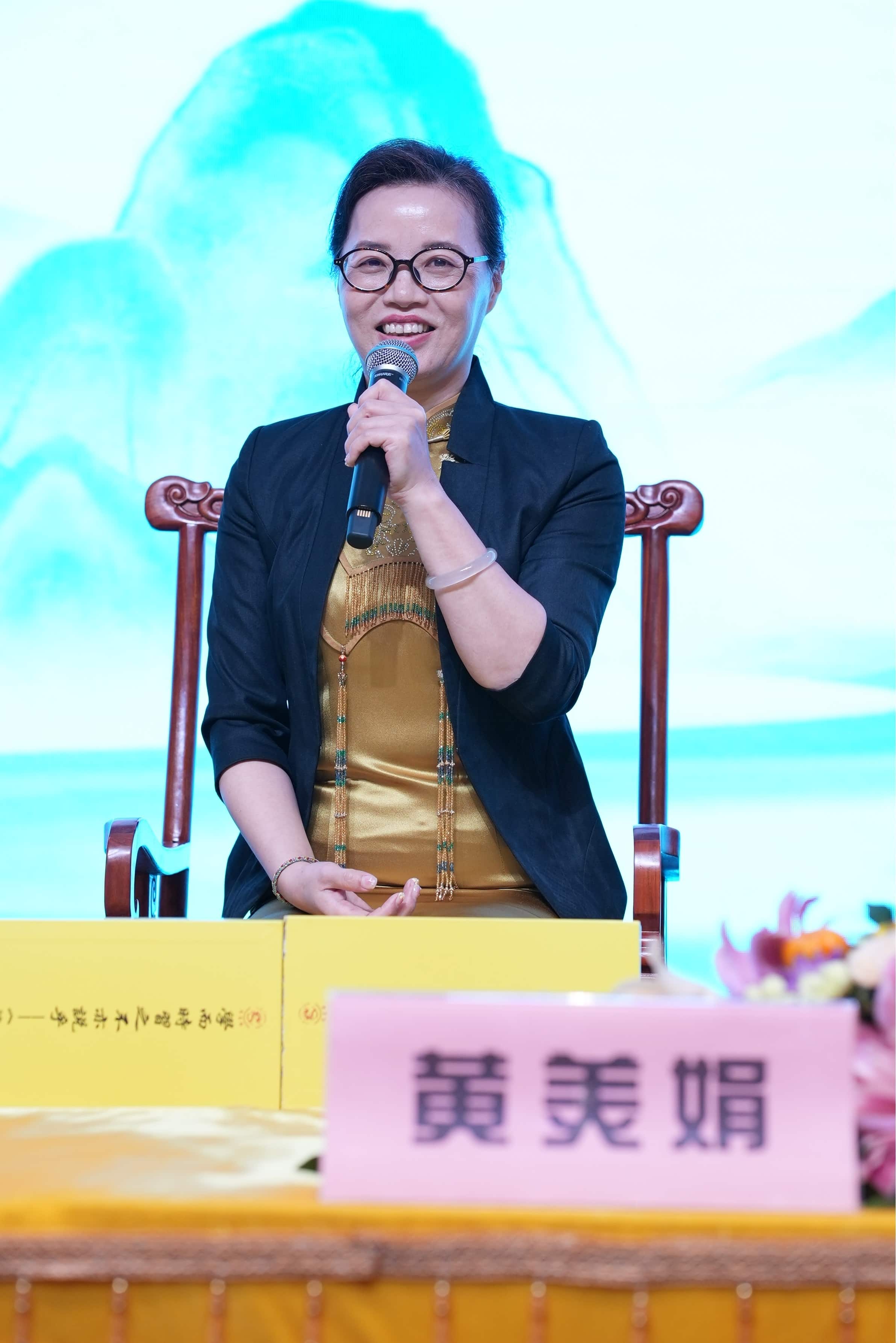 12 黃美娟.jpg