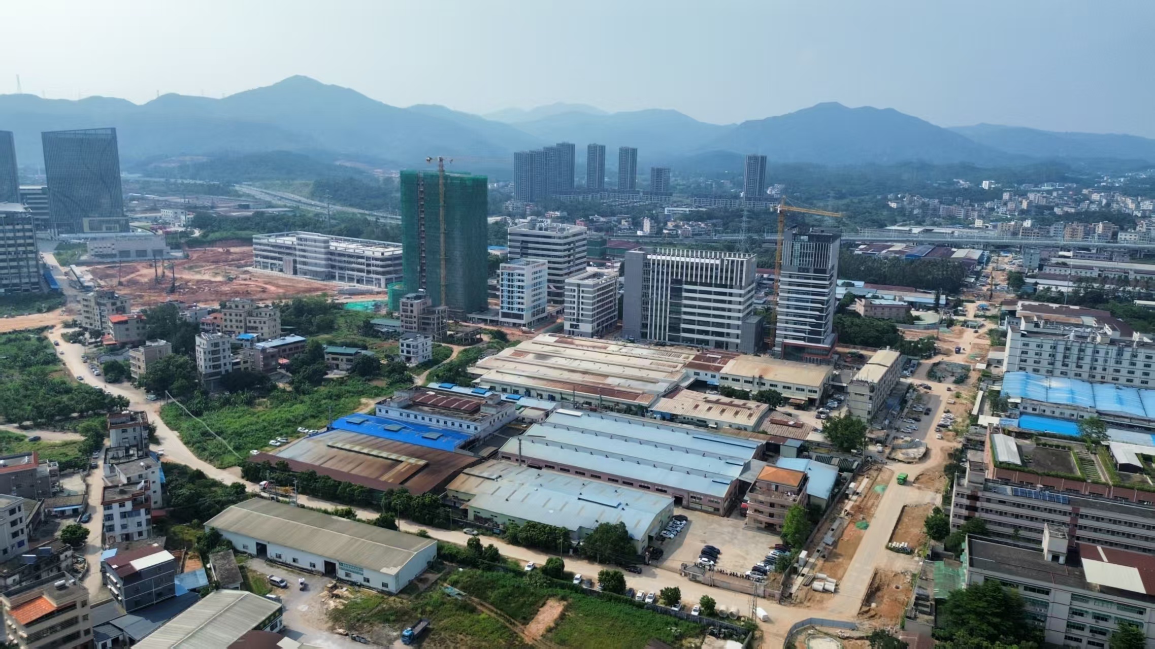秋長文化創意產業園建設現場。謝燕玲 攝 .jpg