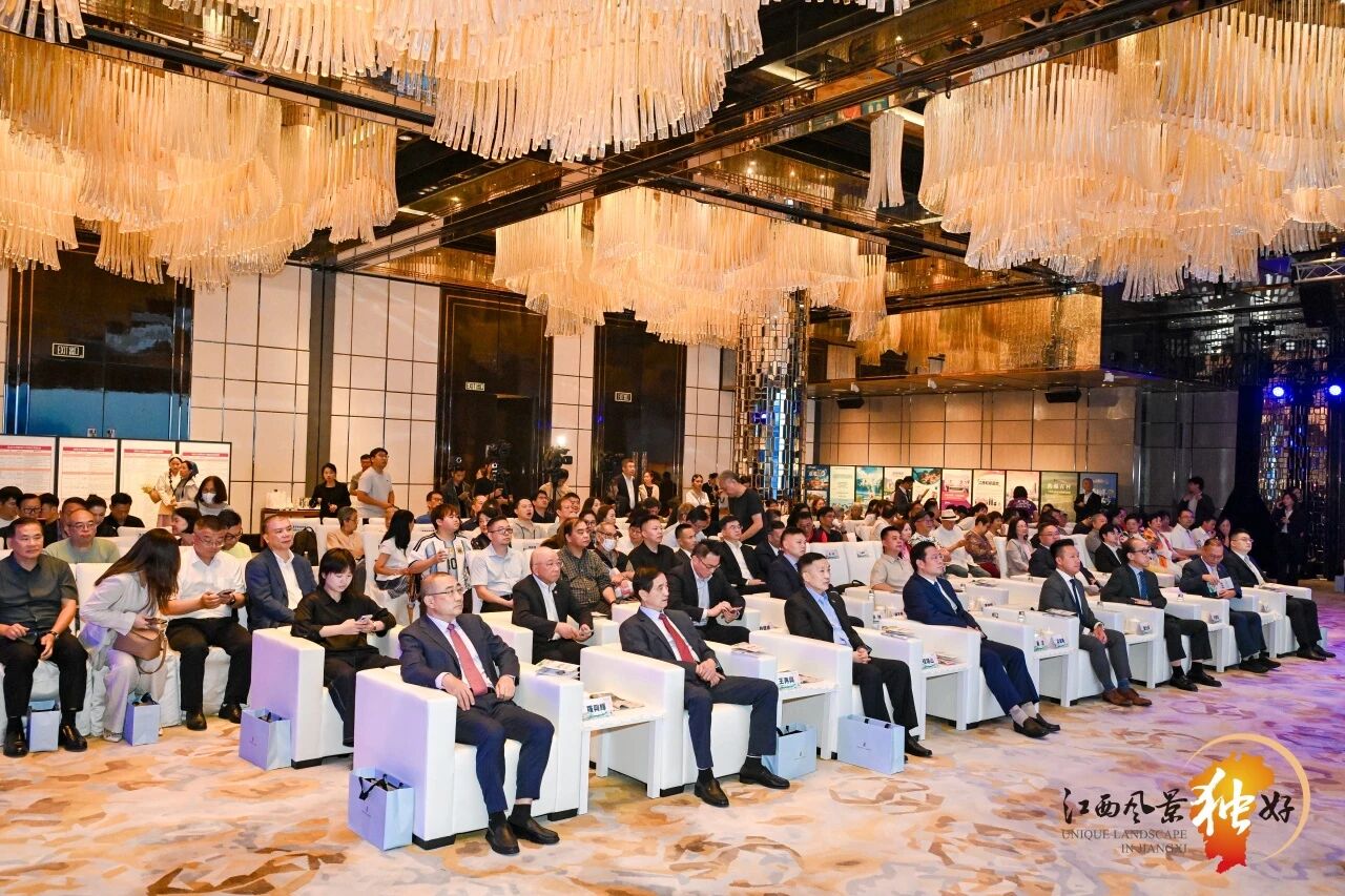 图4:“如画江西 风景独好”2026江西文化和旅游(香港)推介会.jpg