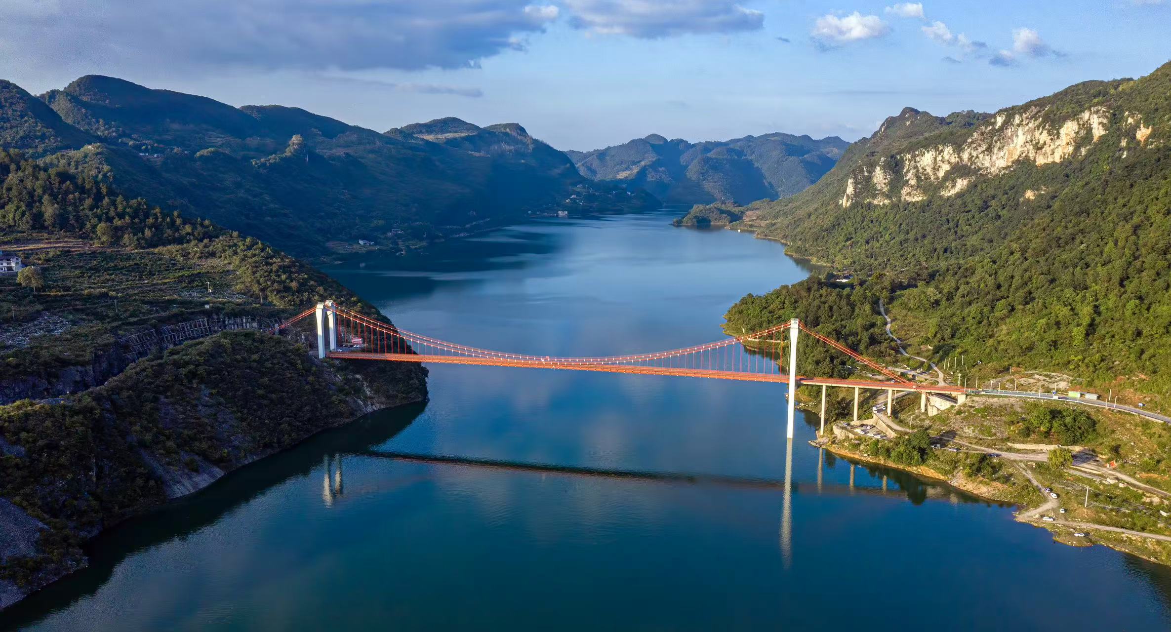 图2:乌江峡.jpg