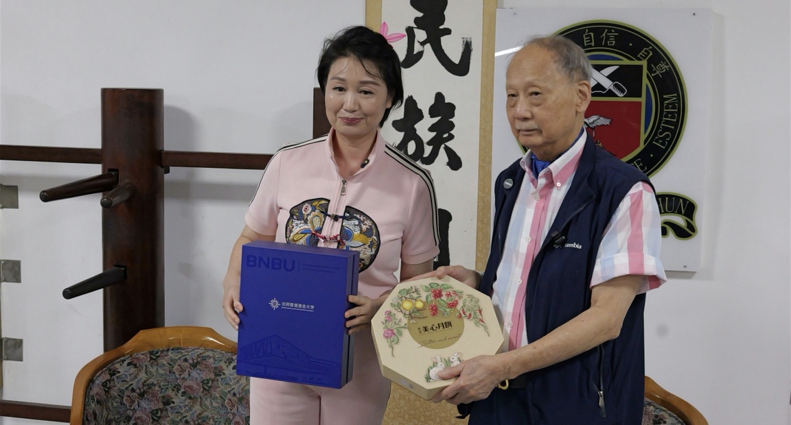 纪念品.jpg
