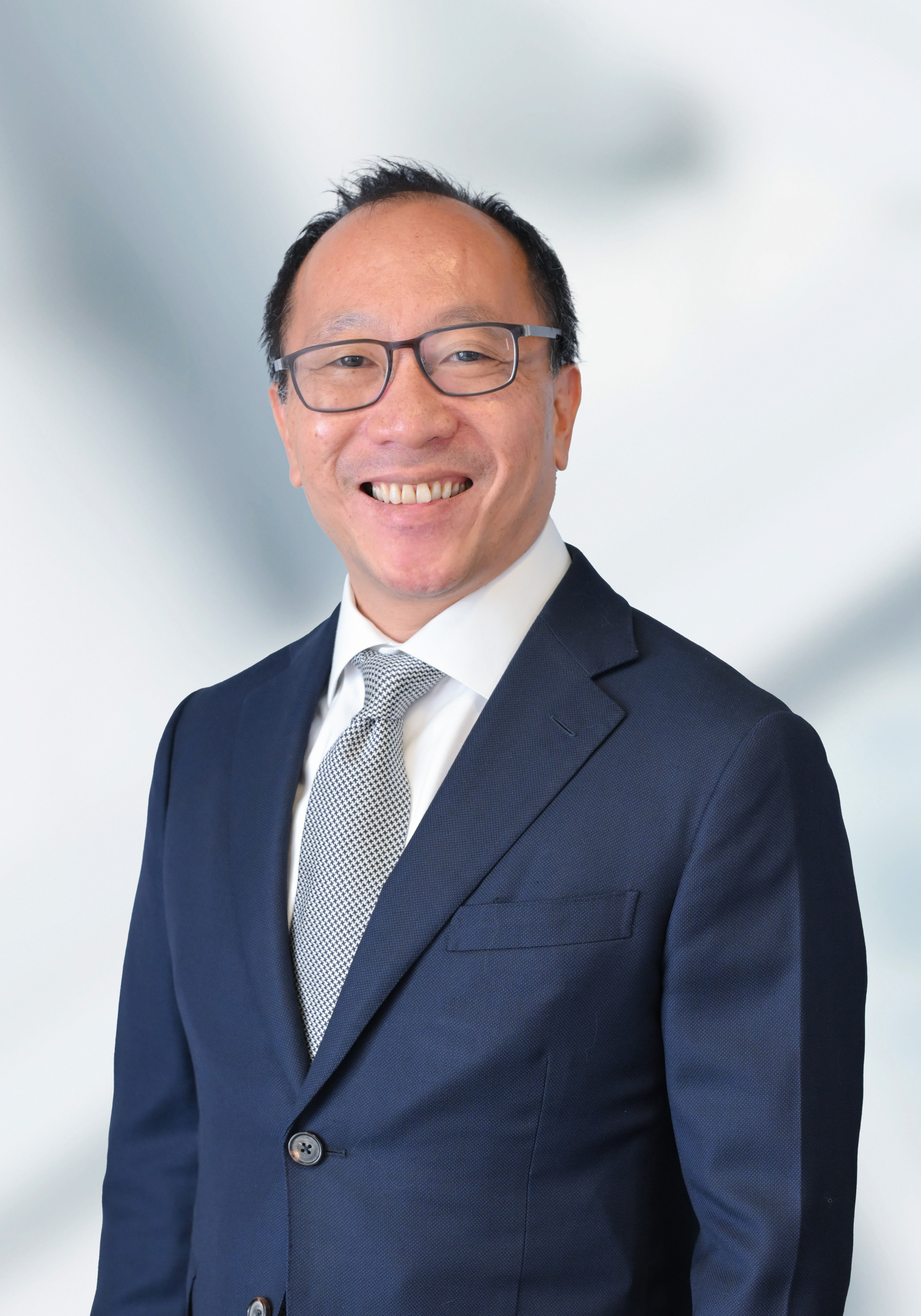 滙豐私人銀行亞太區總監嚴樂居.jpeg
